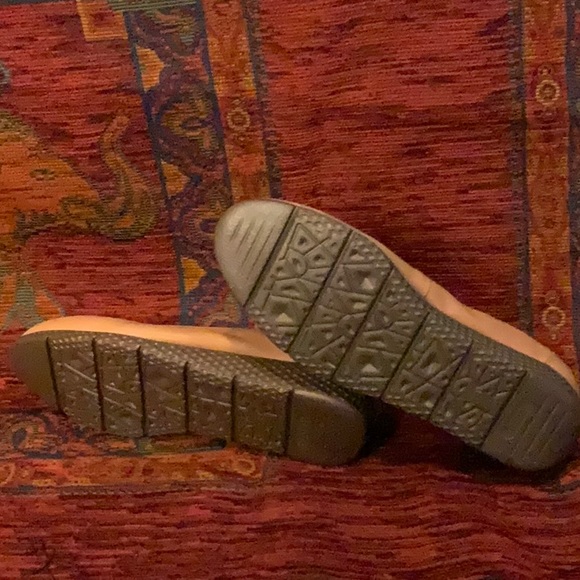 LOVIN’ SAYDO FLATS - Picture 4 of 4